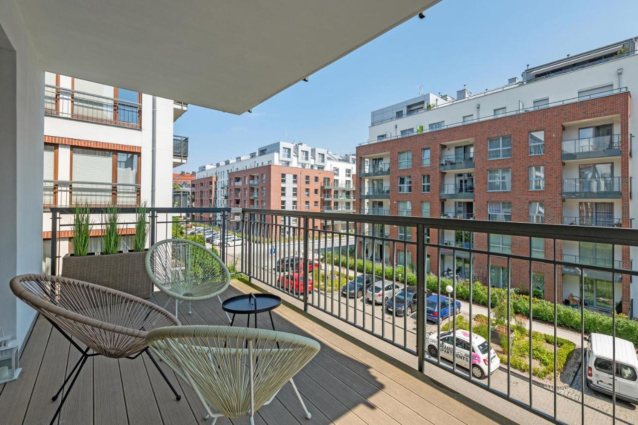 Szafarnia Marina, City Center & Free Parking By Downtown Apartments Gdansk Exterior photo